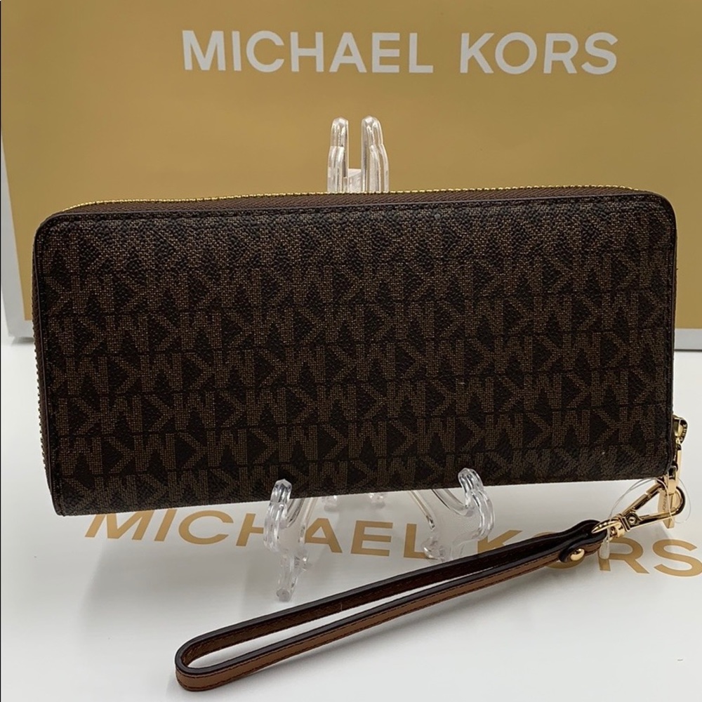 MICHAEL KORS Jet Set Travel Continental Zip Wallet - Picture 5 of 11